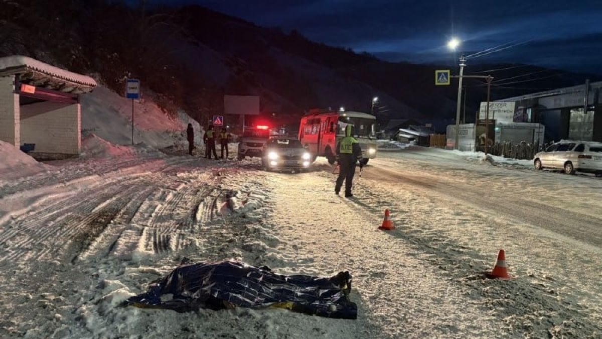 Смертельное ДТП с мусоровозом и пешеходом в Горно-Алтайске