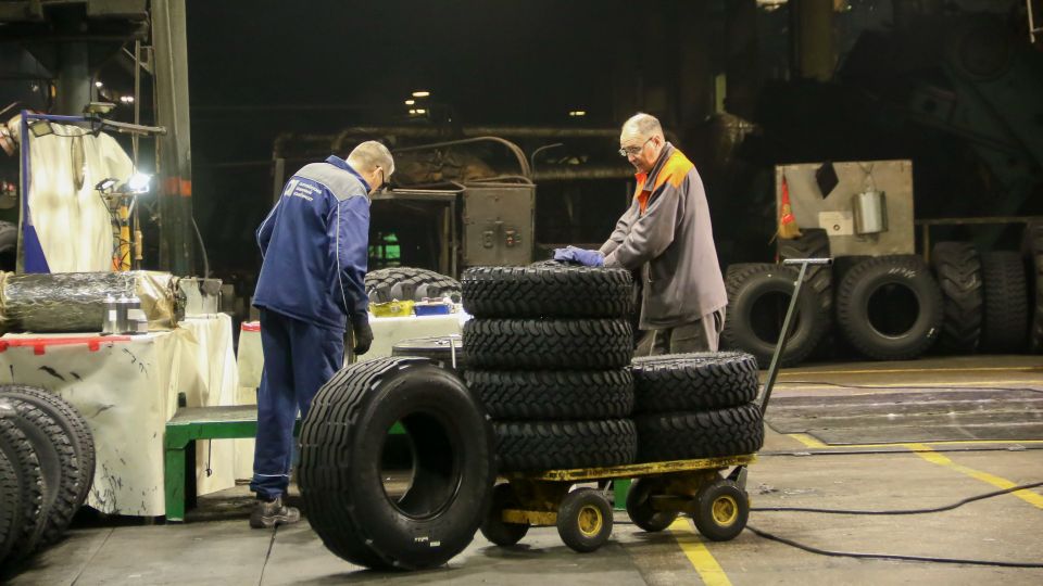 Алтайский шинный комбинат. Производство