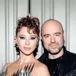 Полина Диброва в откровенном платье вывела в свет Романа Товстика. Фото