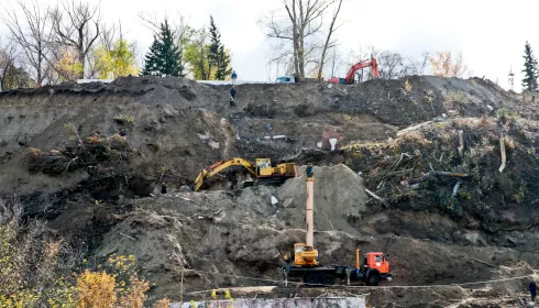 Страсти, кости и бетон: как строили резонансную лестницу в Нагорный парк Барнаула