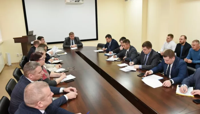 В Барнауле обсудили работу коммунальных служб в период новогодних праздников