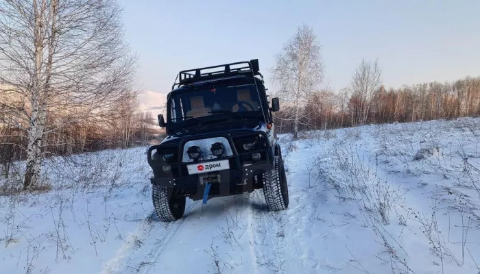 Упакованный внедорожник для путешествий и охоты продают в Горном Алтае. Фото