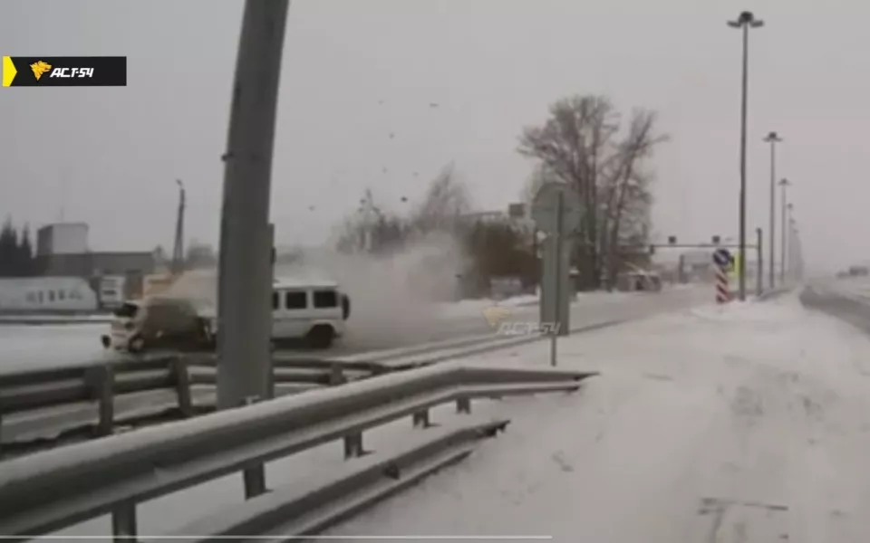 В страшной аварии в Новосибирске погибли шесть человек