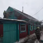 Женщина едва не погибла из-за загоревшегося полотенца в Алтайском крае