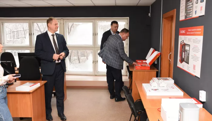 На энергетическом факультете АлтГТУ открылась уникальная учебная лаборатория