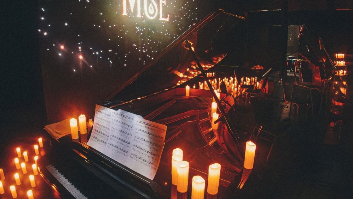 "Новогодние истории"