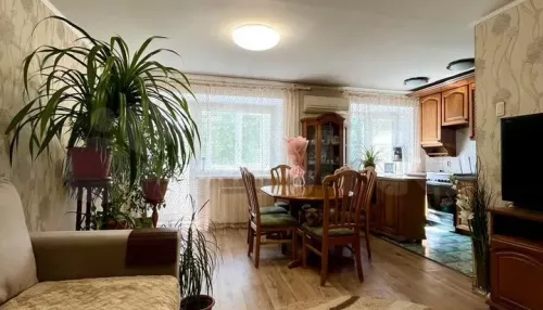 Объединенную однушку и трешку продают в Барнауле за 6,6 млн рублей. Фото