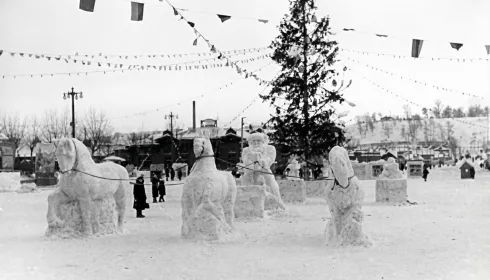 Елочка, зажгись: как выглядел новогодний Барнаул в советские годы. Фотоархив