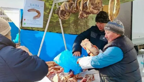 12 тонн мяса и 80 килограммов меда продали на предновогодней ярмарке в Горно-Алтайске