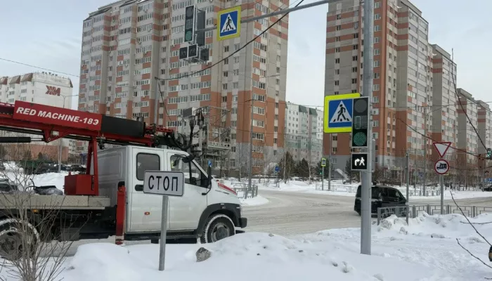 Новые светофоры заработали в самом центре Барнаула и новостройках