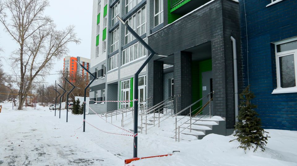 Незавершенный дом на ул. Смирнова, 94а