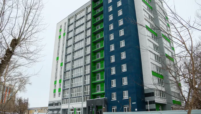 Заводной Мандарин: известный долгострой на Потоке в Барнауле готовят к сдаче. Фото