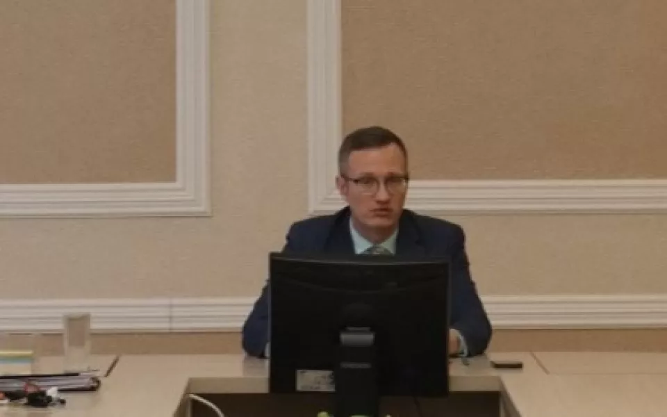 Экс-замглавы Центрального района Барнаула избежал наказания за хищение чужих премий