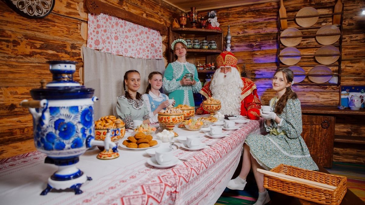 Горячая линия Деда Мороза