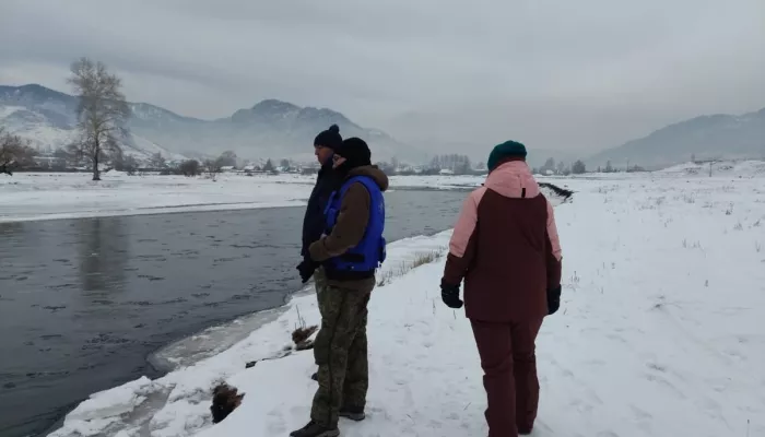 В Республике Алтай продолжаются поиски 18-летней жительницы села Онгудай