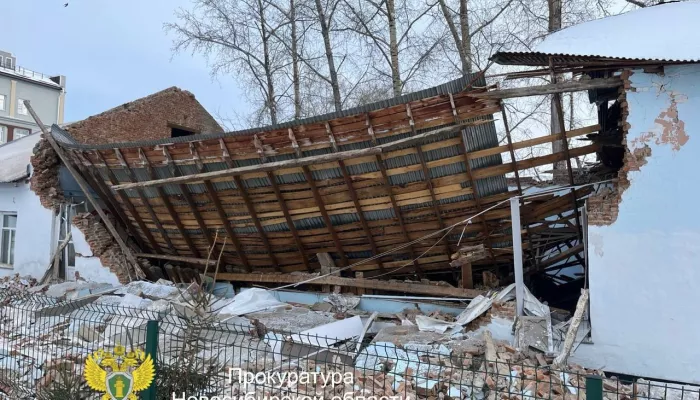 Рухнуло здание спортивной школы: прокуратура начала проверку. Фото и видео