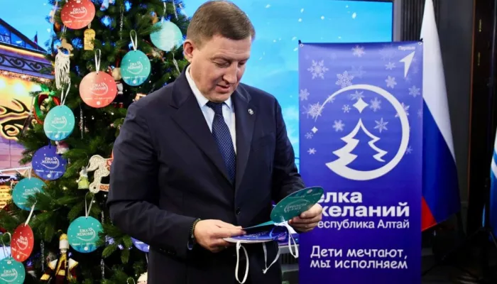 Андрей Турчак исполнил новогоднее желание юной жительницы Республики Алтай