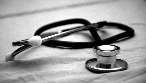 В барнаульской поликлинике №9 объяснили ситуацию с огромной очередью