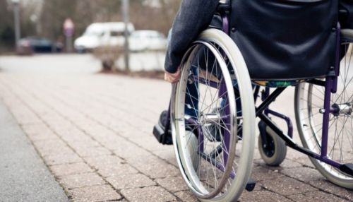 В Госдуме предложили повысить пособие по уходу за инвалидами в восемь раз