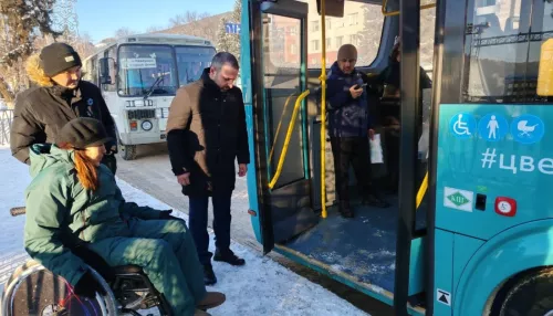 Доступность автобусов для маломобильных жителей проверили в Горно-Алтайске