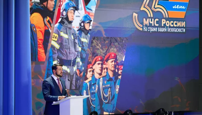 Работников и ветеранов спасательных служб поздравили в Республике Алтай