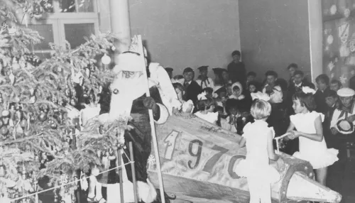 От утренника до боя курантов: как на Алтае отмечали Новый год в эпоху СССР. Фотоархив