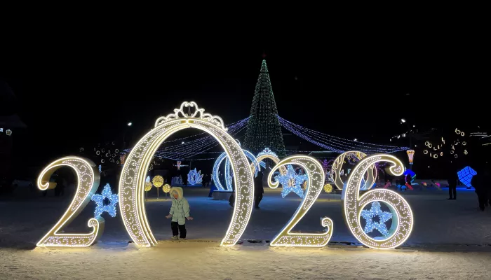 С наступающим! Красивые поздравления к Новому году в стихах и прозе