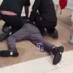 Барнаулец украл ботинки из магазина, оставив вместо них старую обувь