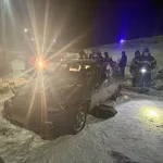 Непристегнутый водитель слетел с трассы на Nissan в Республике Алтай и погиб