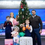 Поручение Деда Мороза выполнил: Александр Прокопьев исполнил мечты детей