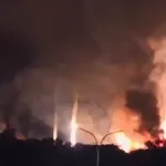 Каракас под ударом: США развернули полномасштабные военные действия в Венесуэле