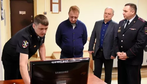 Глава Барнаула проверил, как в период праздников в городе следят за правопорядком