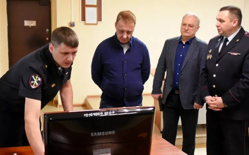 Глава Барнаула проверил, как в период праздников в городе следят за правопорядком