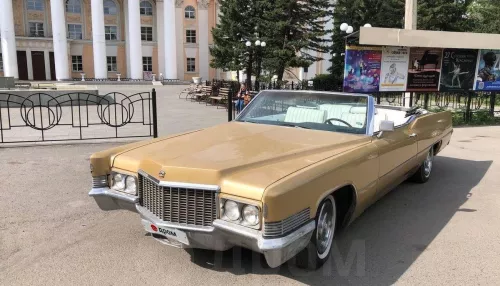 Бийчанин продает редкий кабриолет Кадиллак 1969 года. Фото культового авто