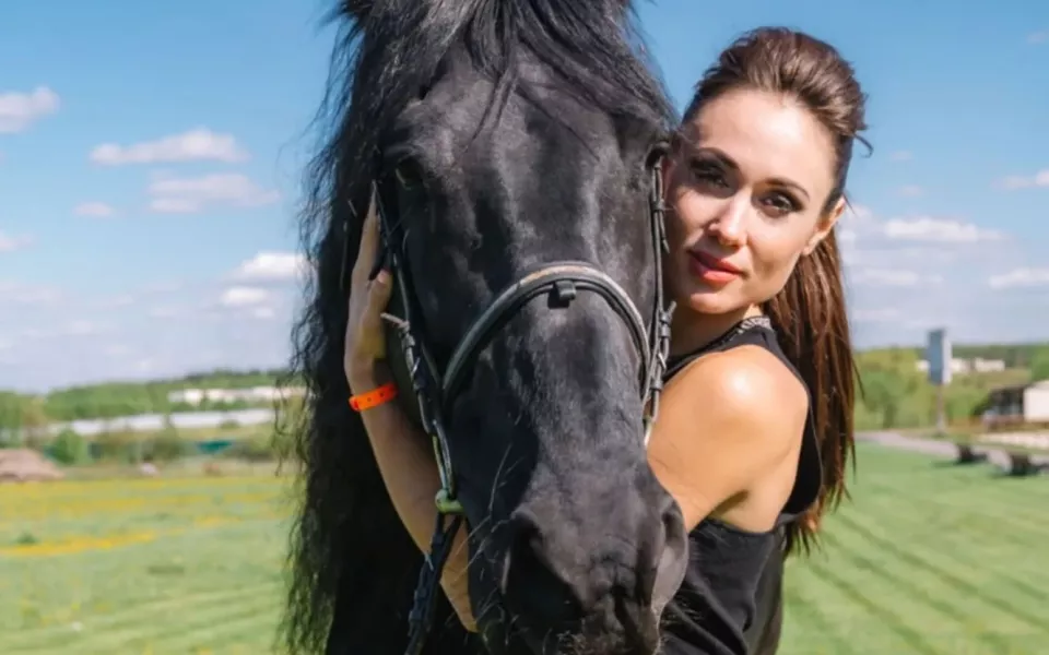 Елена Товстик назвала себя бессмертной и обратилась к женщинам