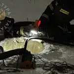 Тела двоих детей нашли в канализационном колодце рядом со снежной горкой