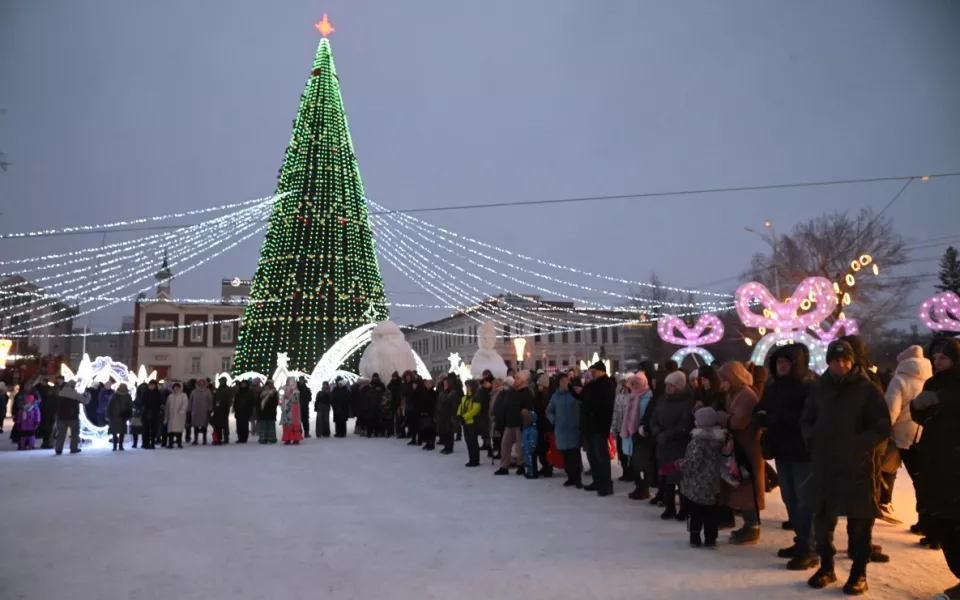 Когда в Барнауле разберут новогодний городок на площади Свободы