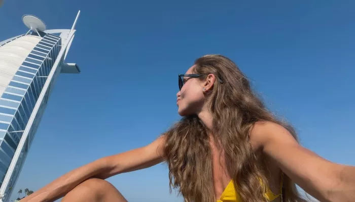 Дочь Дмитрия Маликова ответила на слухи об анорексии откровенными снимками в бикини