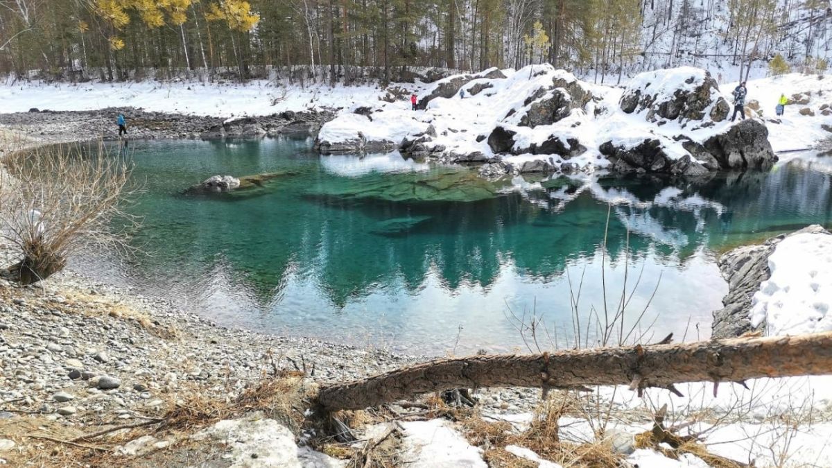 На Голубых озёрах в Чемальском районе