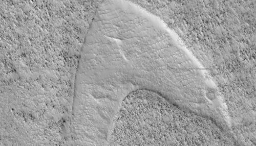 Логотип Звездного флота нашли на Марсе