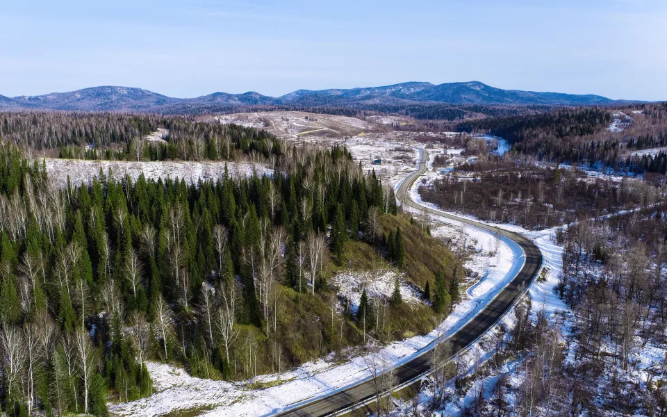 В 2026 году на подъезде к Телецкому озеру обновят 32 километра Чуйского тракта