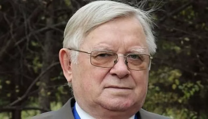 Легенда АлтГУ: Юрий Кирюшин отмечает 80-летний юбилей