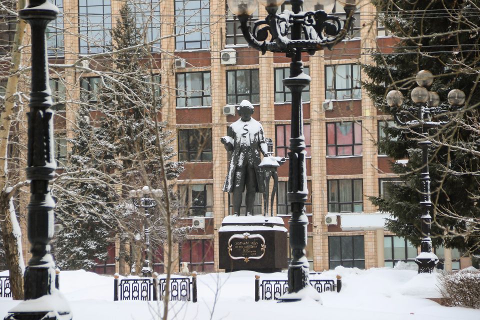 После снегопада в Барнауле. Сугробы. Зима