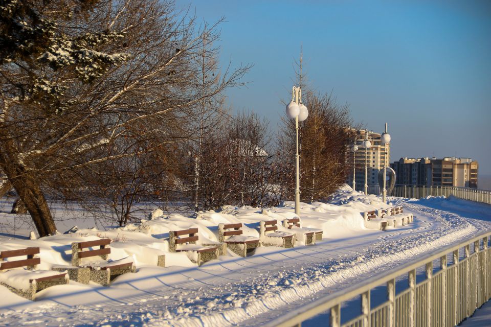Мороз. Погода. Зима. Нагорный парк.