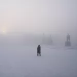 Морозы под -50 градусов пришли в Алтайский край: фото заледеневших термометров