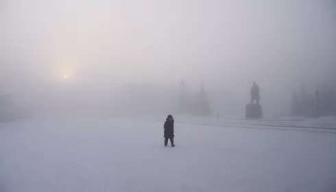 Морозы под -50 градусов пришли в Алтайский край: фото заледеневших термометров
