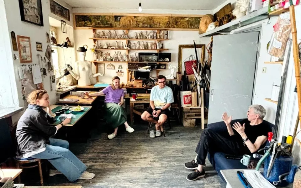 В Алтайском театре кукол поставят этноспектакль про Денисову пещеру