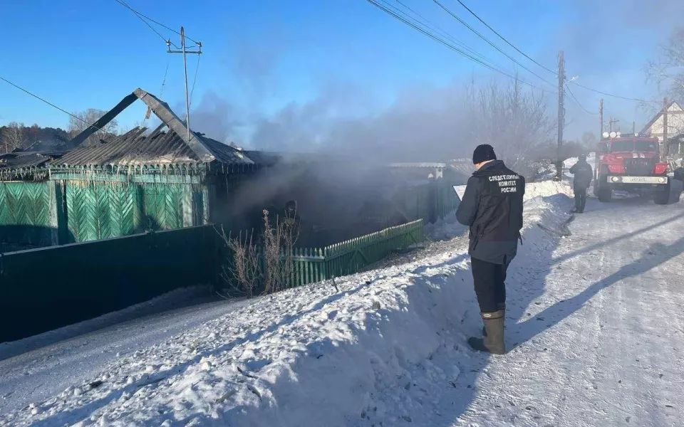 17-летняя подросток и ее знакомый погибли при пожаре в Павловске