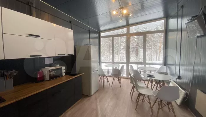 Базу отдыха продают за 65 млн рублей в Горном Алтае рядом с Манжероком. Фото