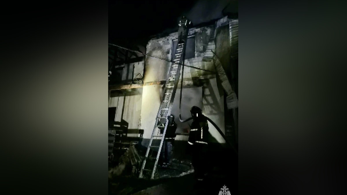 Ночной пожар в селе Чемал